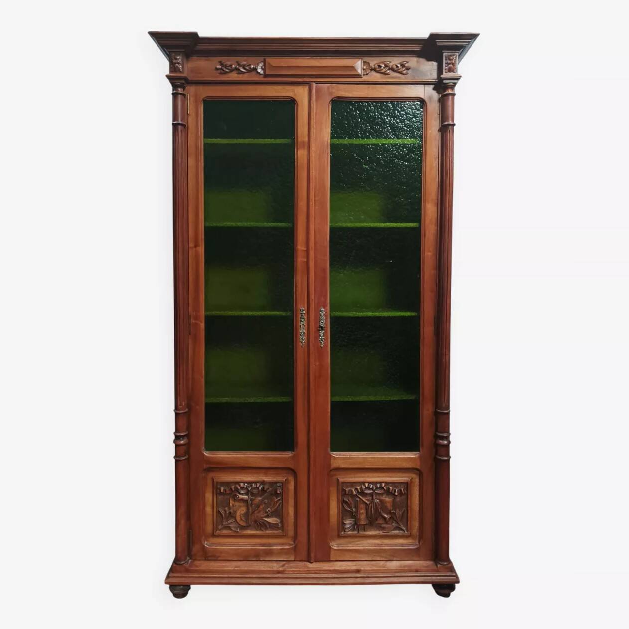 Bibliothèque Louis XVI en noyer 19ème