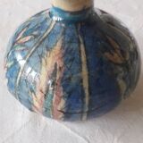 Vase ancien très original avec un décor floral