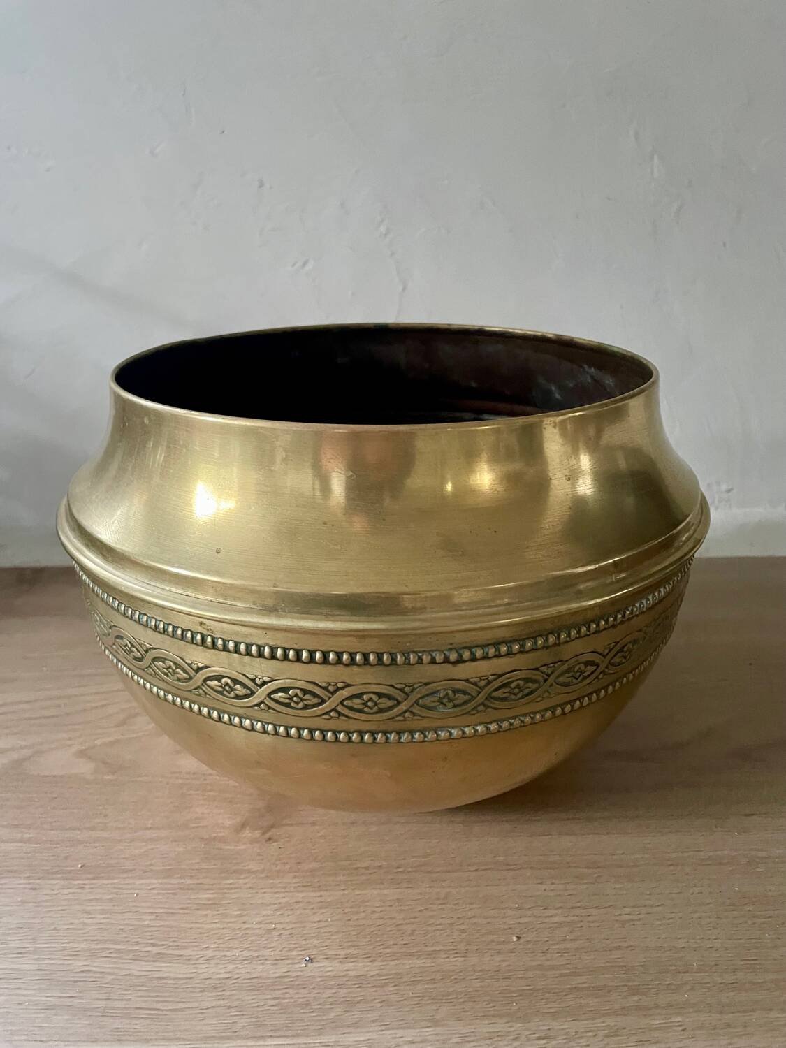 Brass flowerpot 28cm