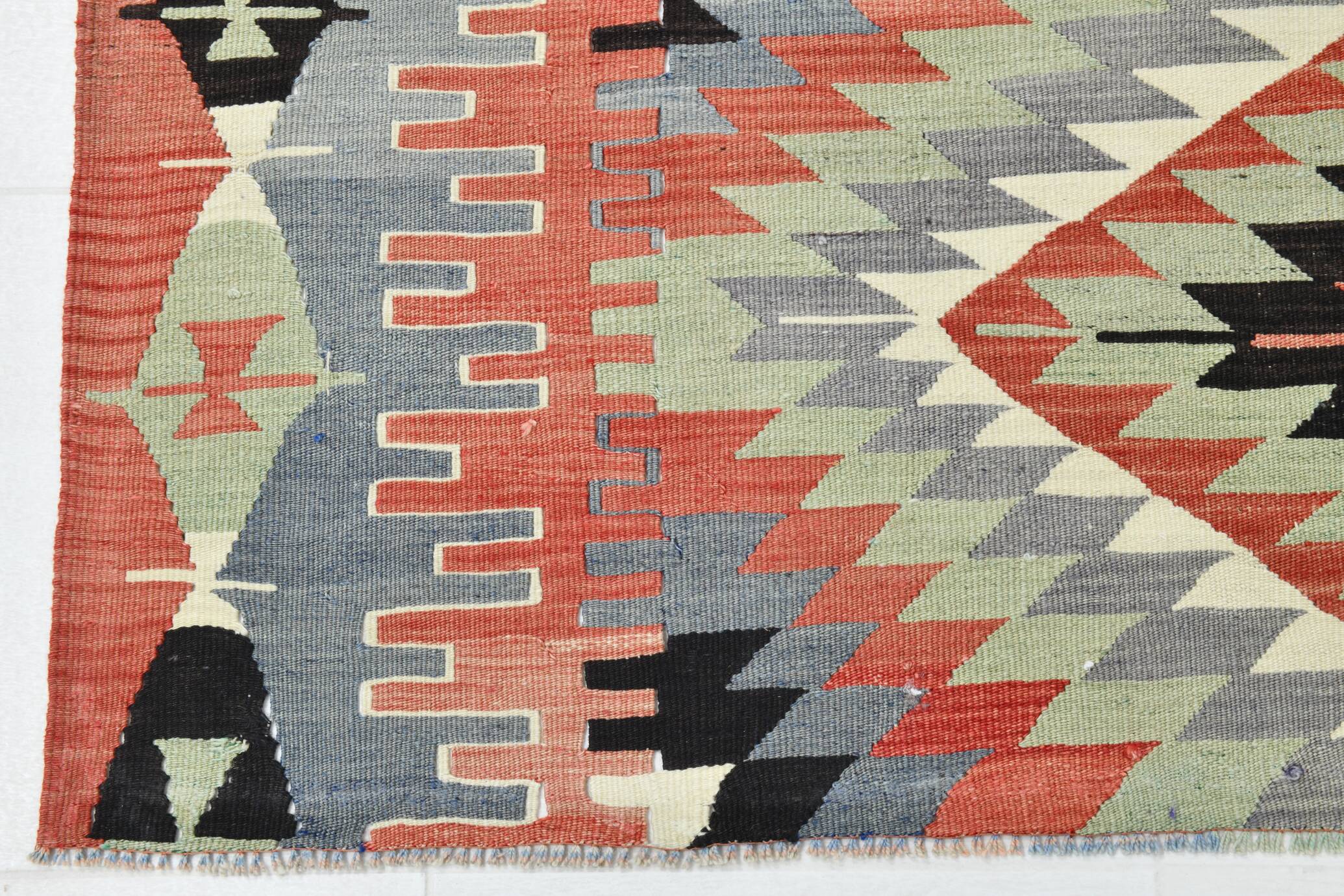 Geometric Madalion Design Kilim Rug, 181x320Cm Rug For Living Room