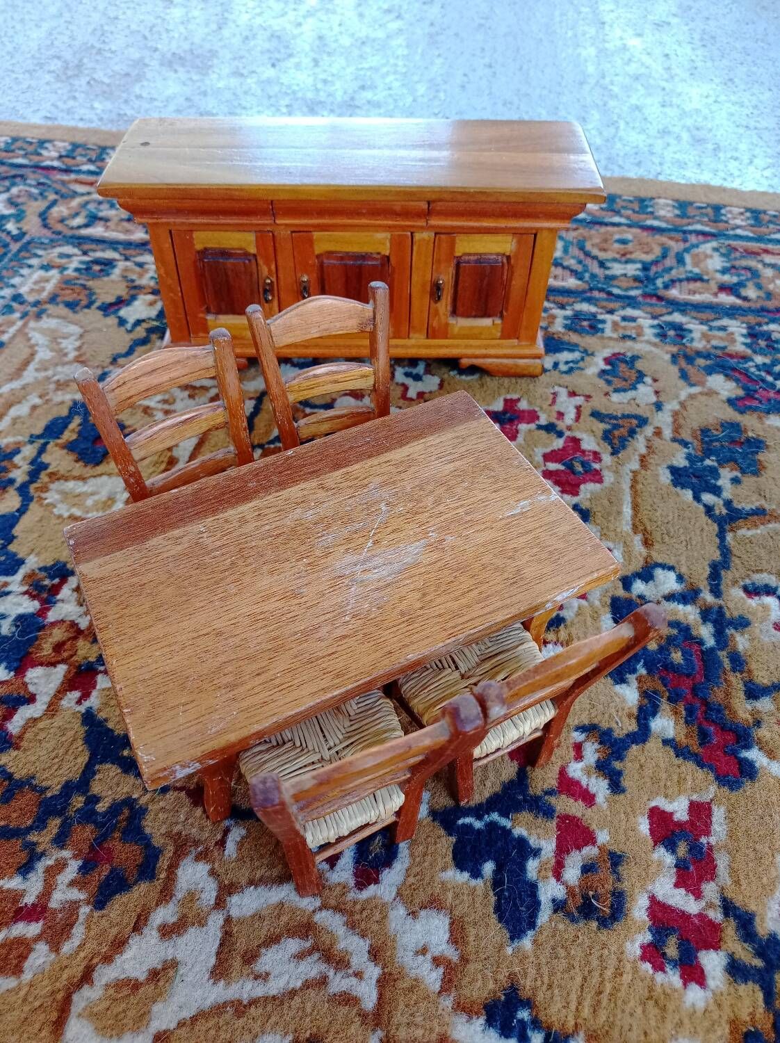 Salle à manger miniature | Selency