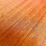 Vintage teak chest of drawers with 4 drawers, circa 1960s/1970s.