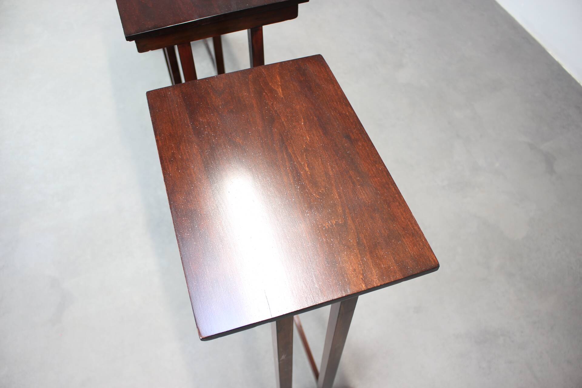 Art Deco Nesting Tables in Mahogany Veneer, 1930s, Czechoslovakia