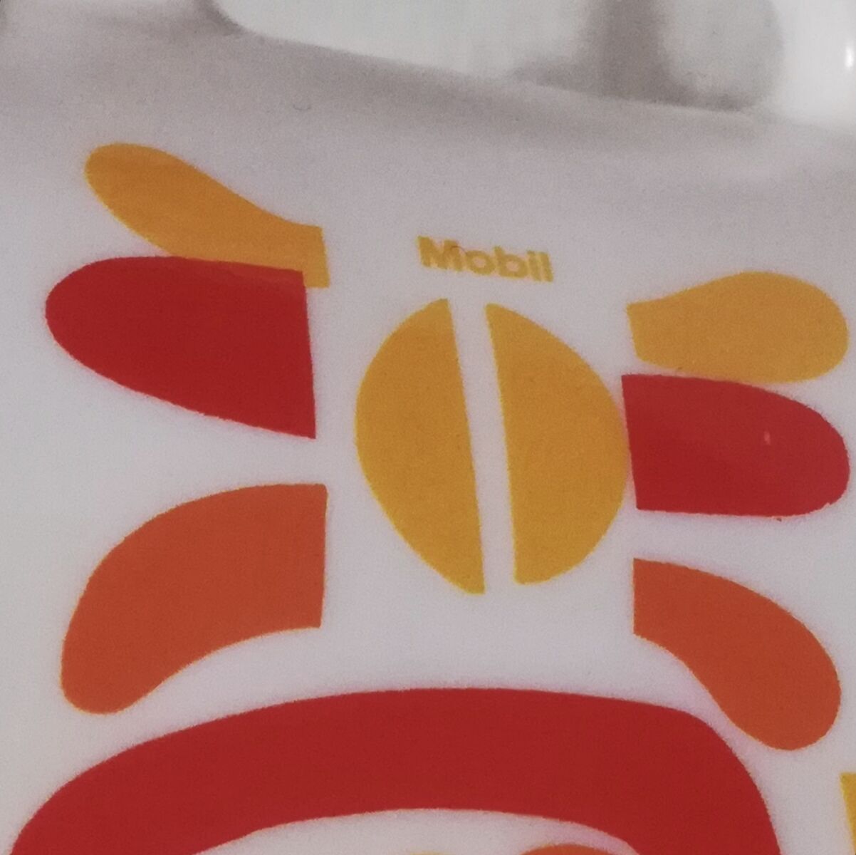 Two mugs or cups 200ml "Mobil"