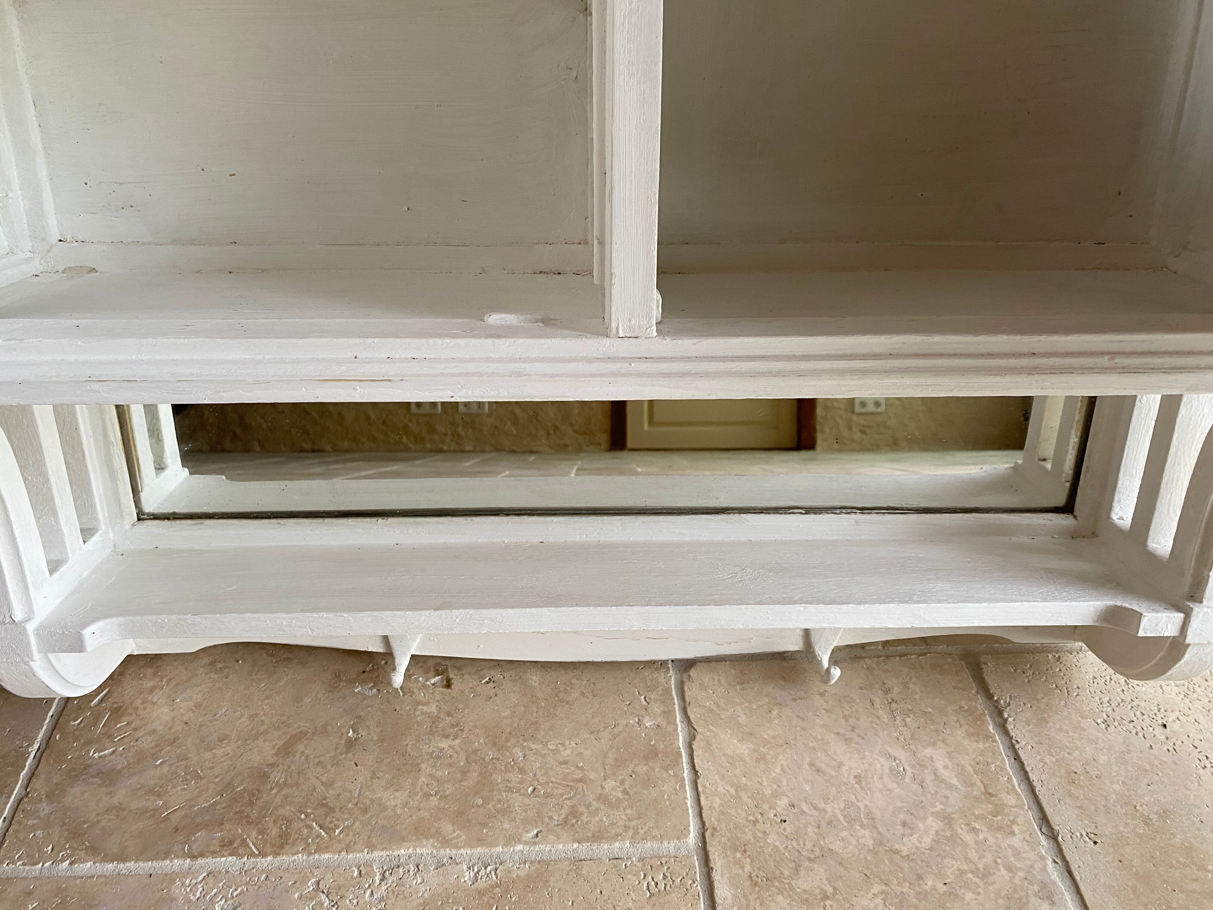 Old storage unit with mirror