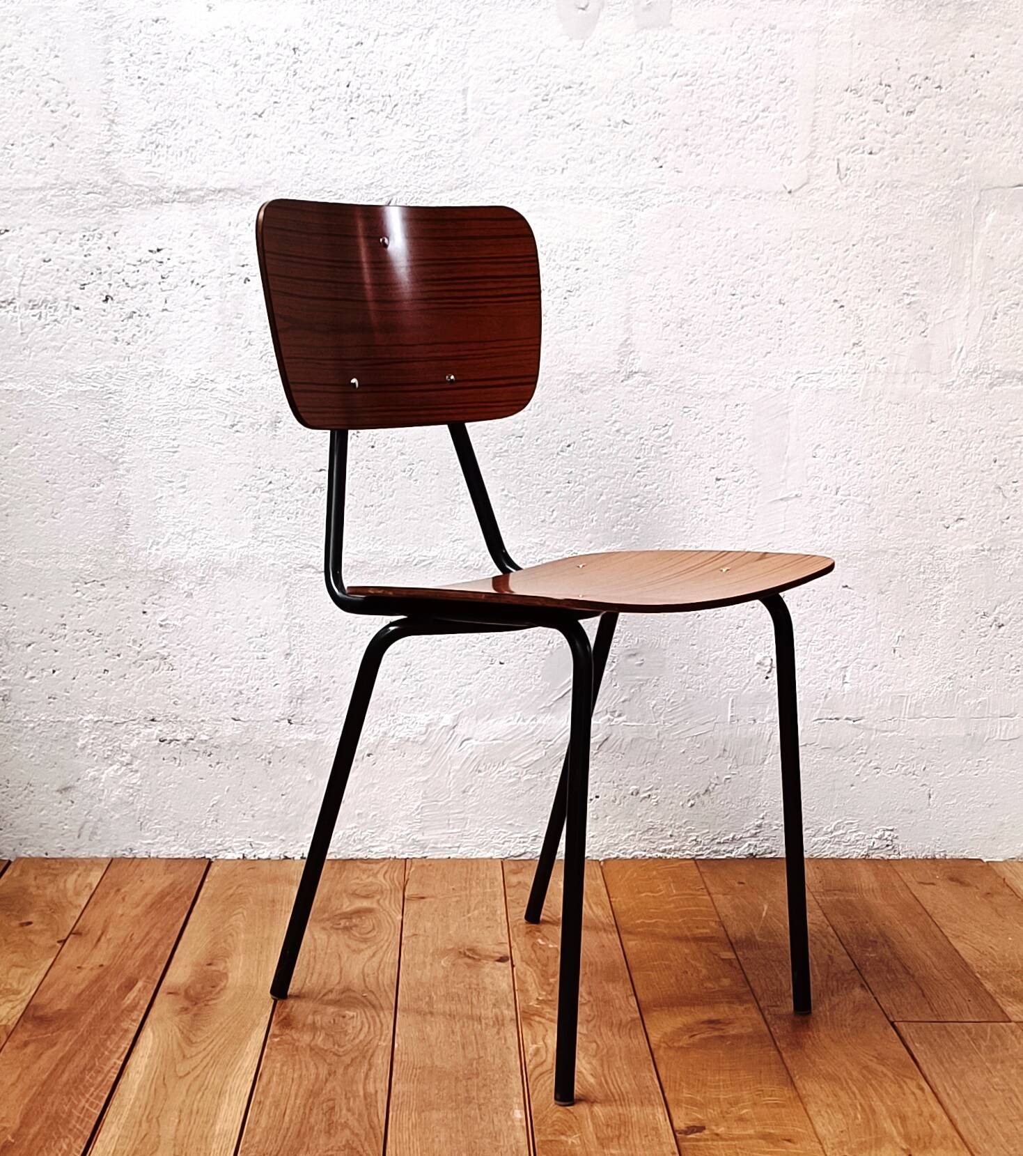 Mullca visitor chair