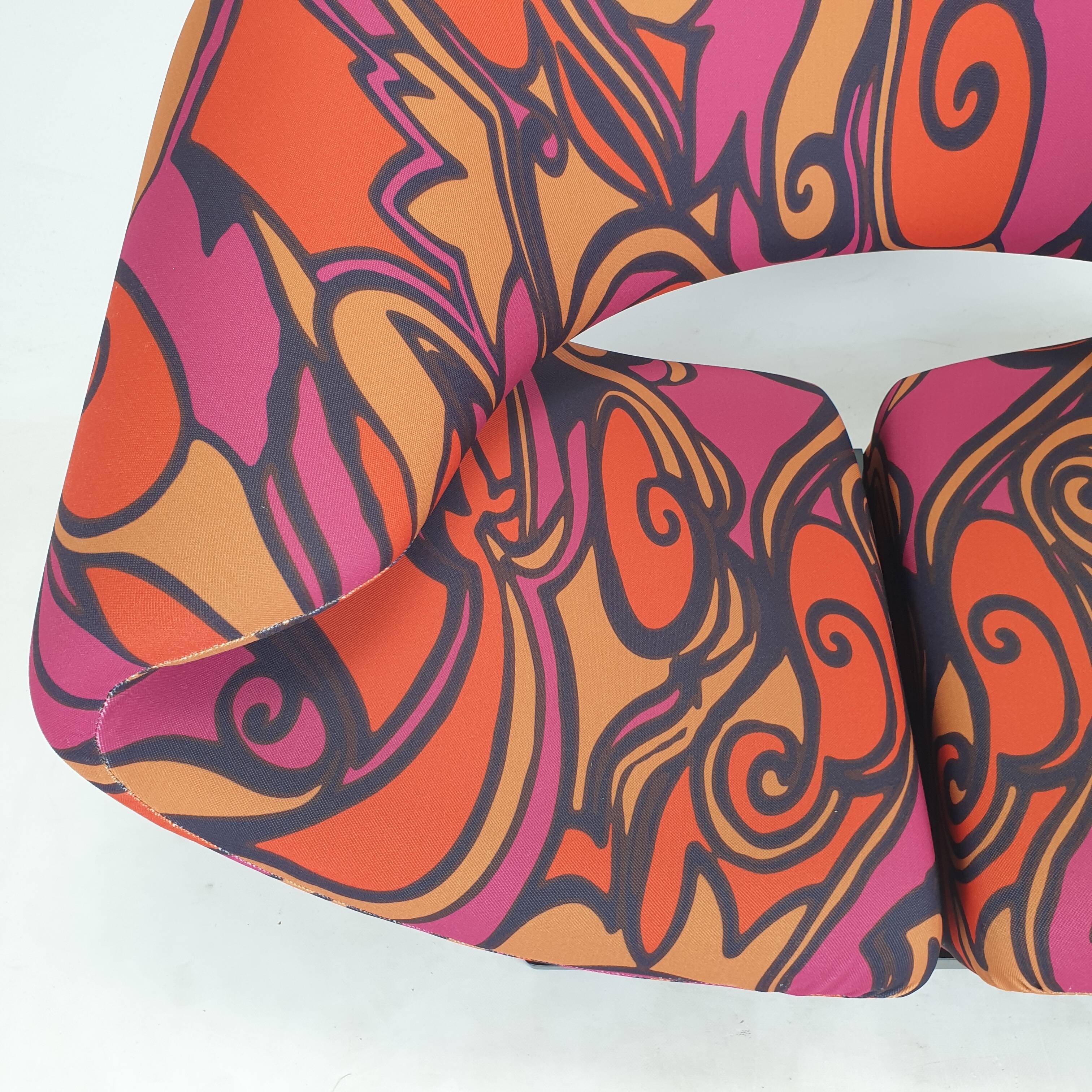 Artifort Ribbon Chair by Pierre Paulin for Artifort