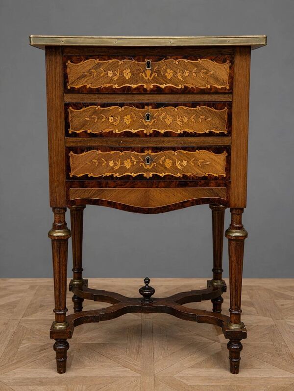 Commode travailleuse marquetée époque Napoléon III à abattant avec miroir