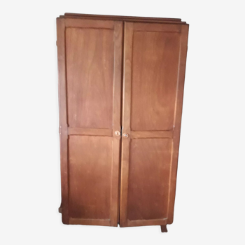 Armoire parisienne ancienne