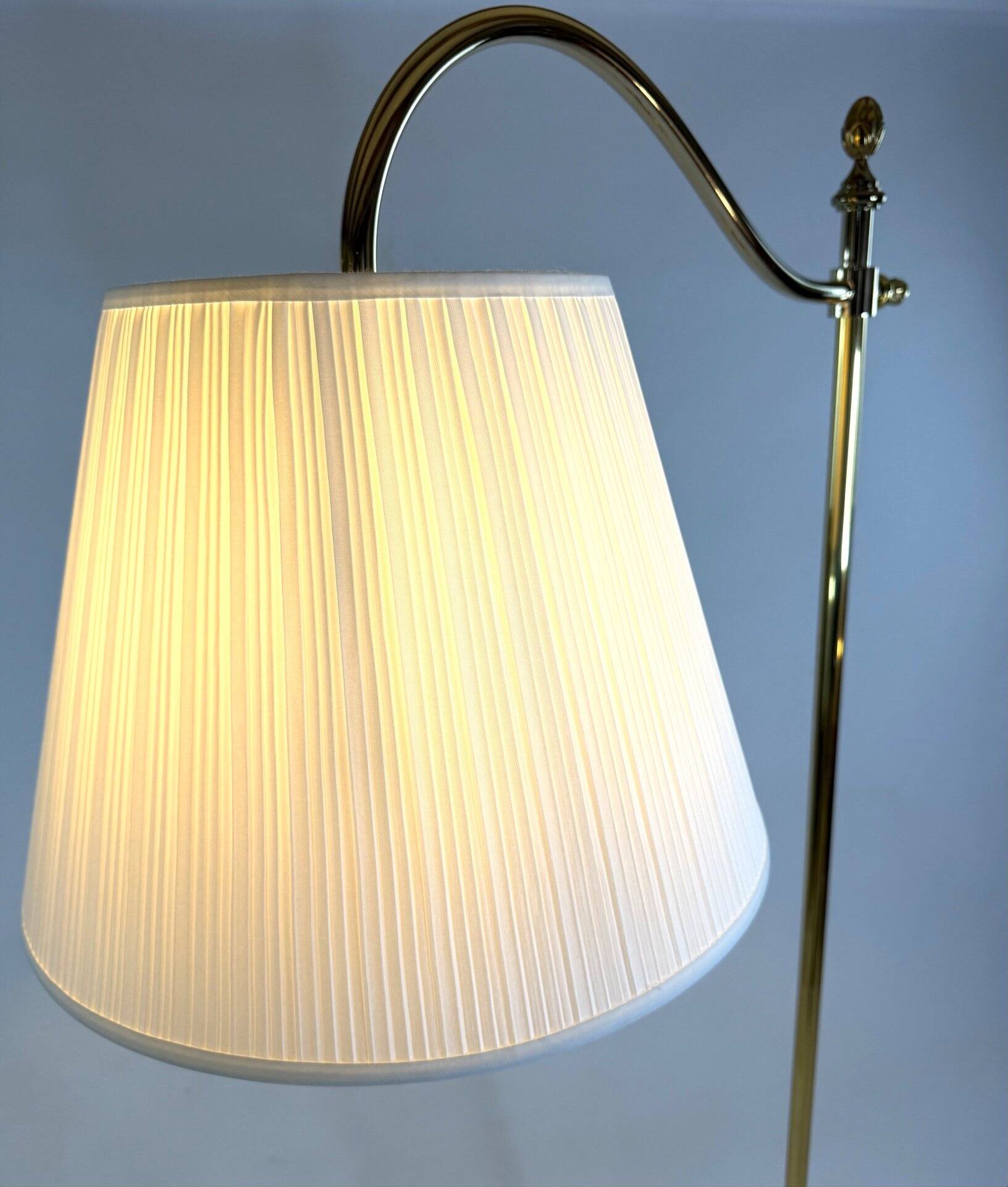 Luxury floor lamp by Chapman USA, originally from the Hotel George V, Paris