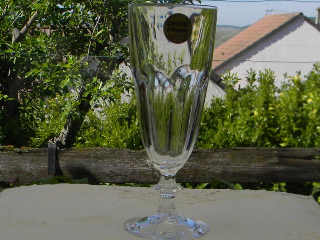 6 crystal champagne flutes from ARQUES. Rambouillet model.