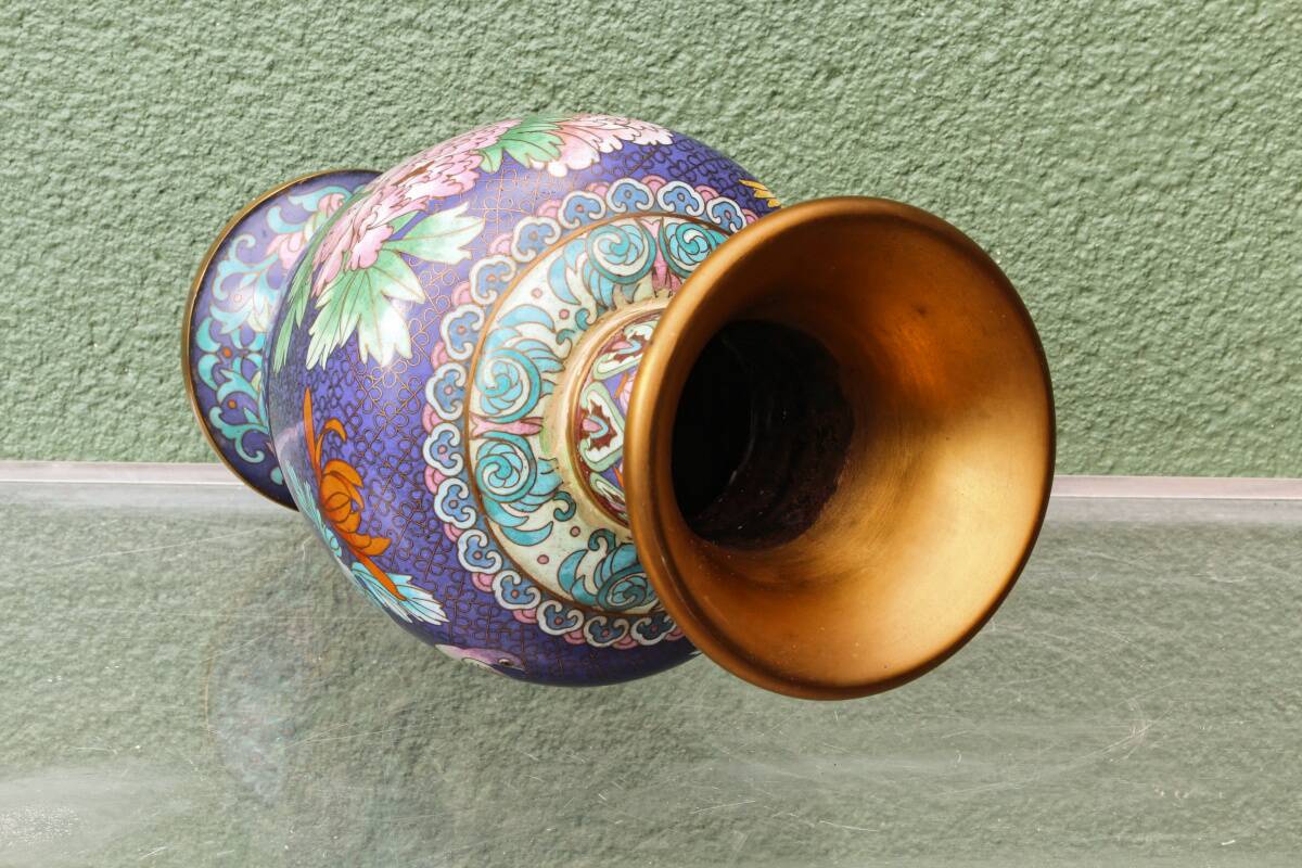 Vase in cloisonné enamel, China, peonies, birds