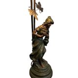 Table lamp in cast iron