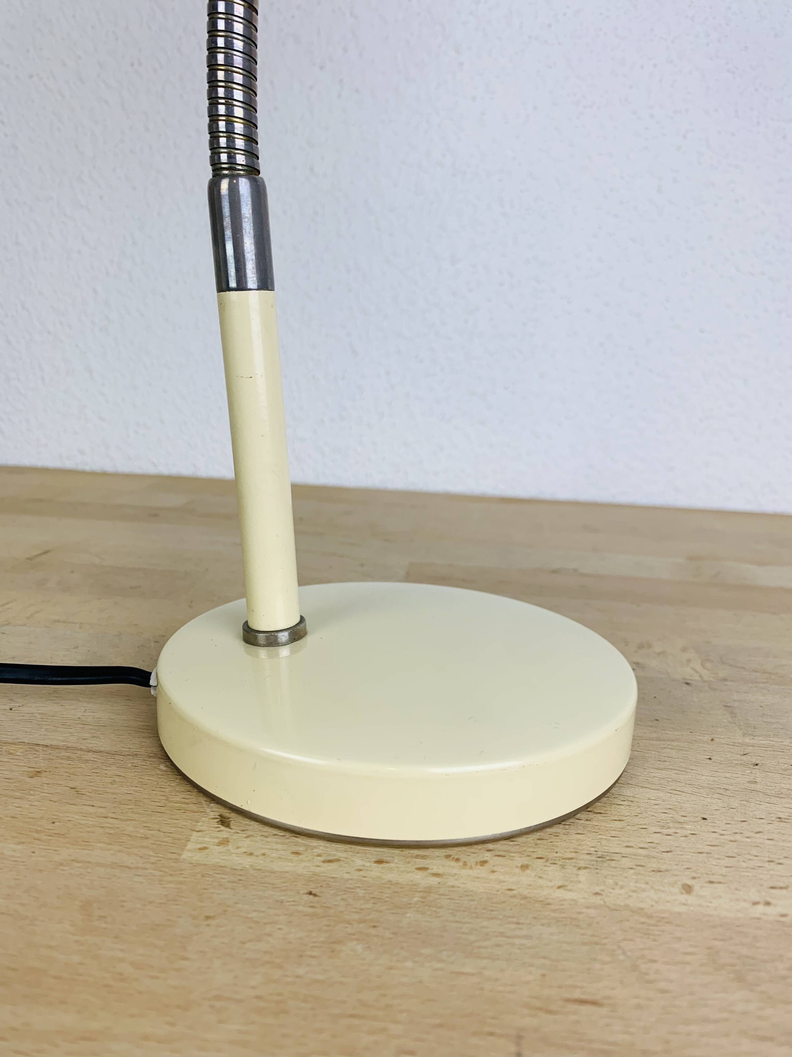 60s beige metal desk lamp
