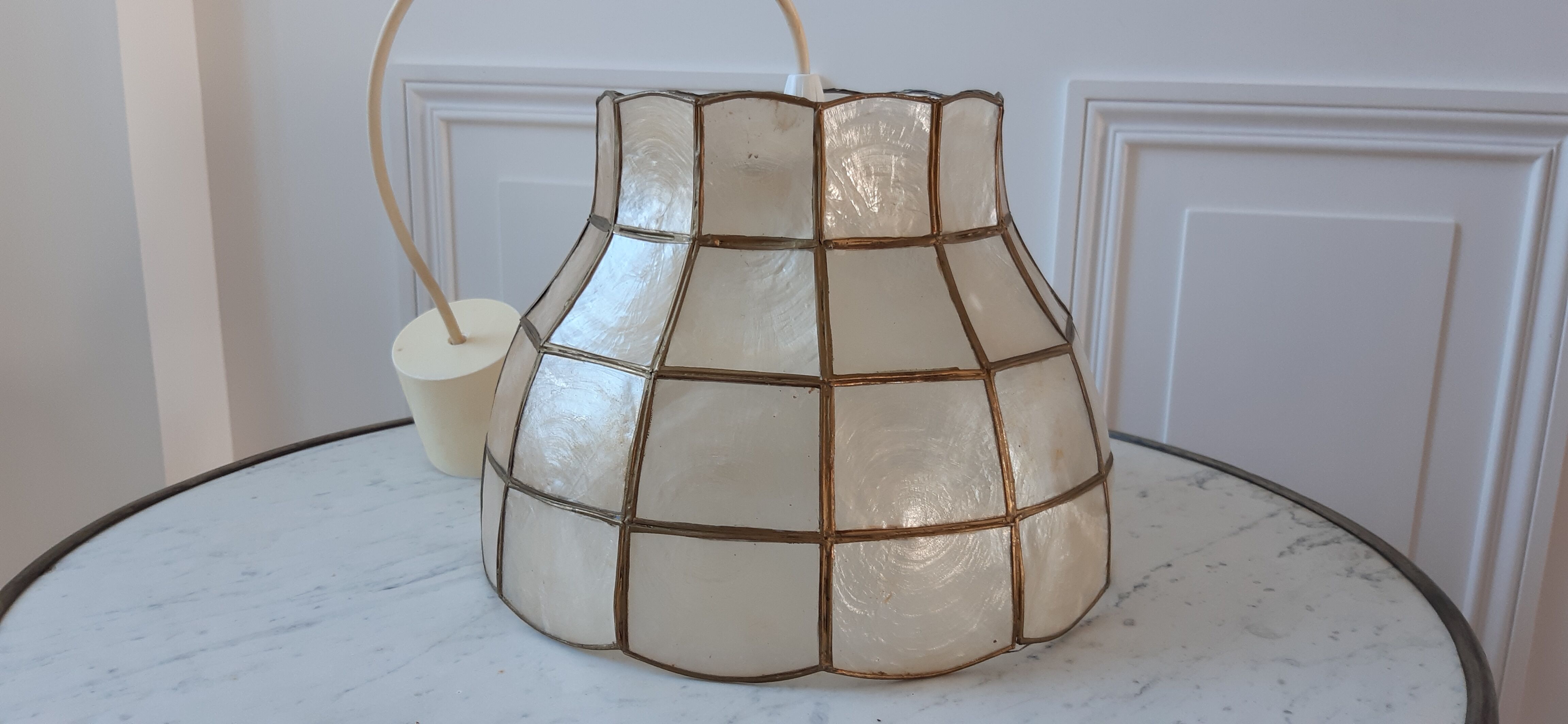 Mother-of-pearl suspension 50-60 years