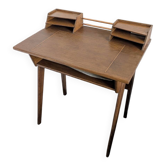 Bureau vintage en bois – charme et authenticité