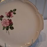 Ear plate from Gien model "Chinon" in very good condition.