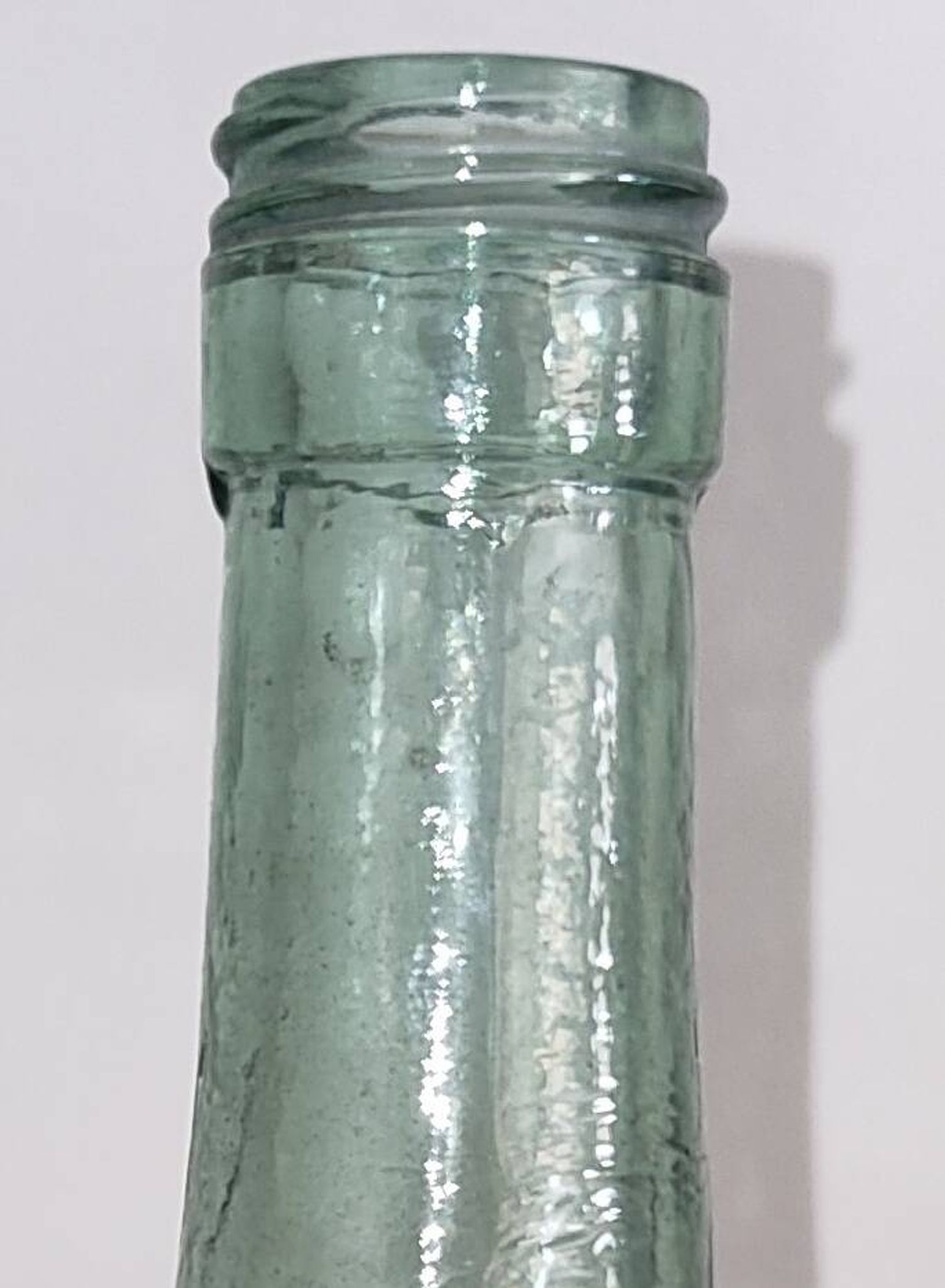 Petite Dame-Jeanne Ancienne en Verre Vert