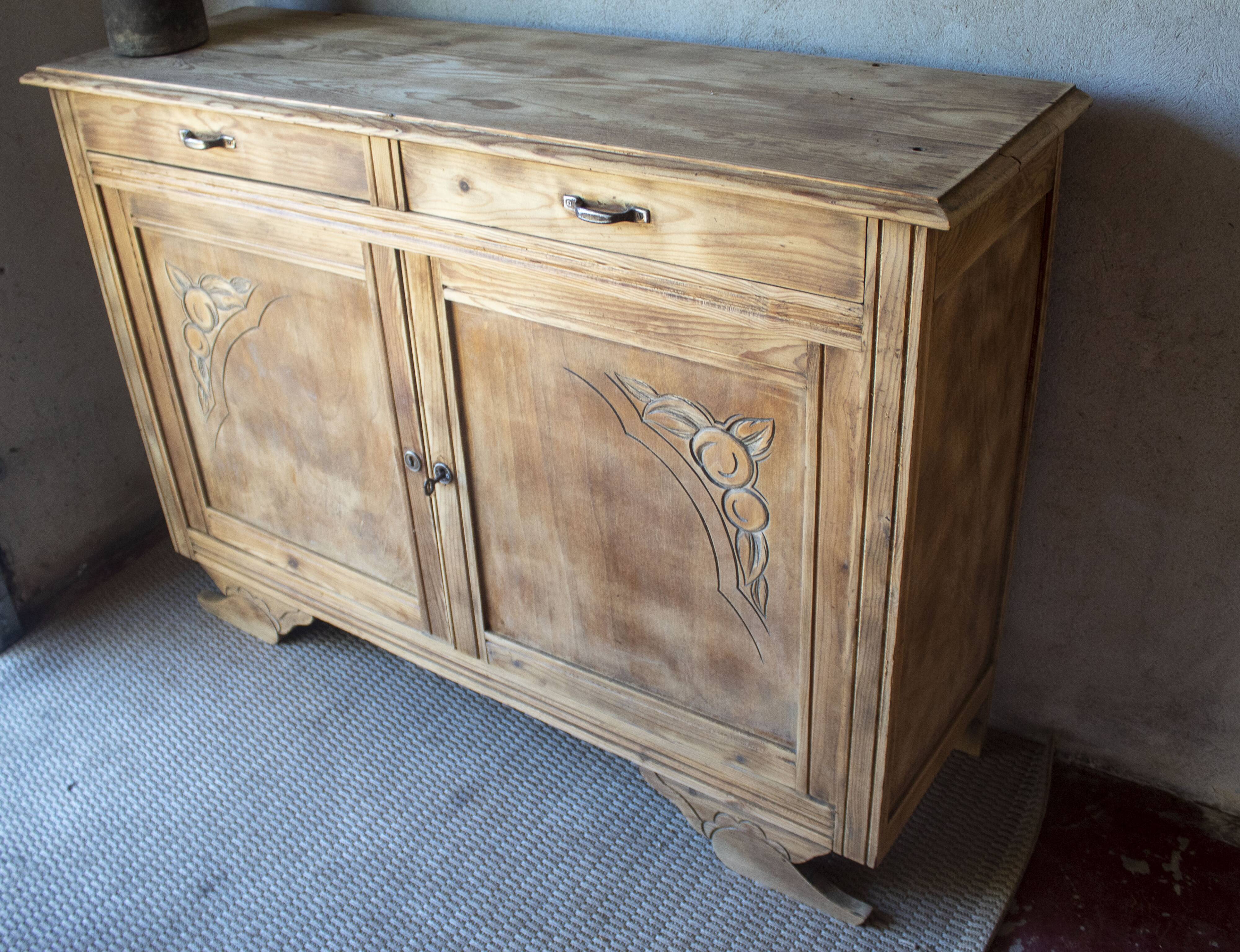 Art Deco buffet in solid wood