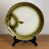 Green fish plates