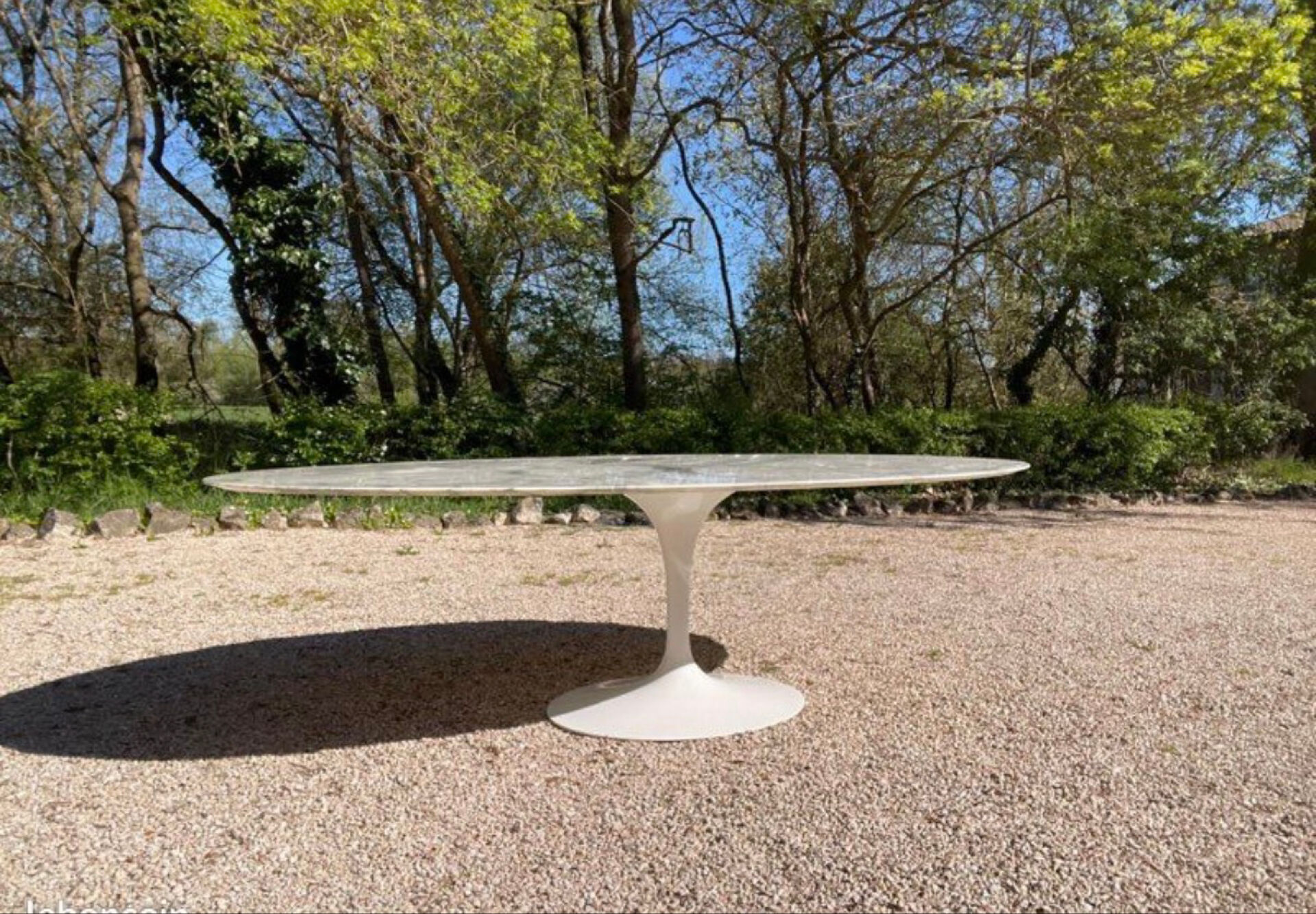 Oval table knoll 244x137 Eero Saarinen tulip