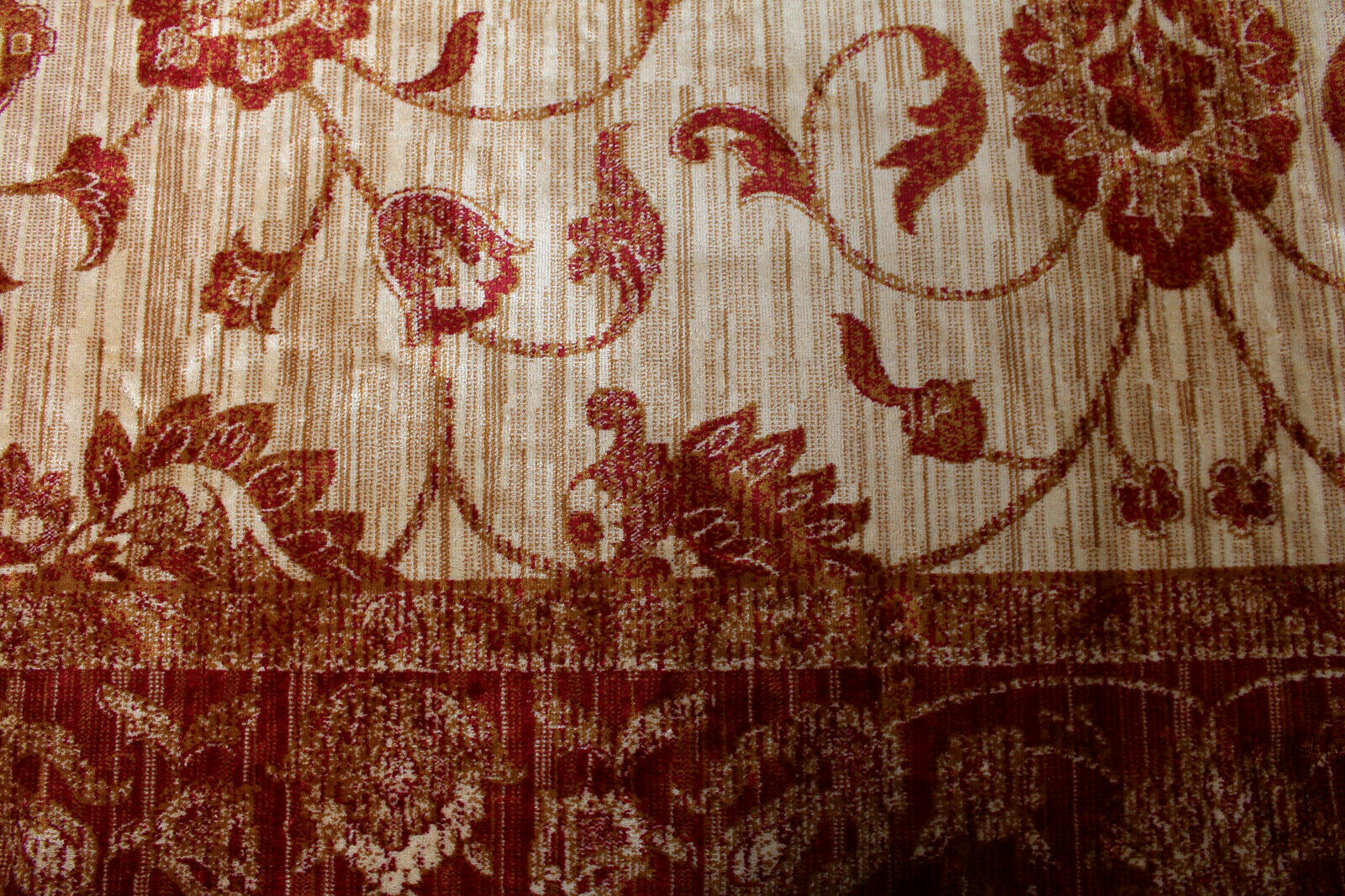 Ziegler fringed carpet 201x282cm