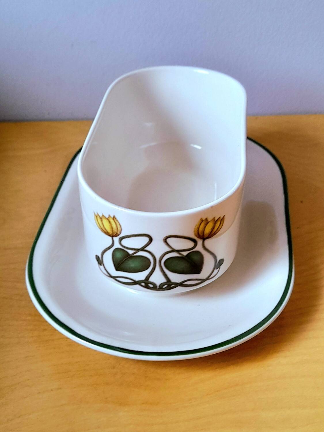 Sauceboat Villeroy and Boch, Atlantic.