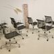 Lot de 8 fauteuils Charles et Ray Eames par Vitra modèle EA 117