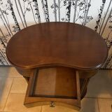 Kidney table