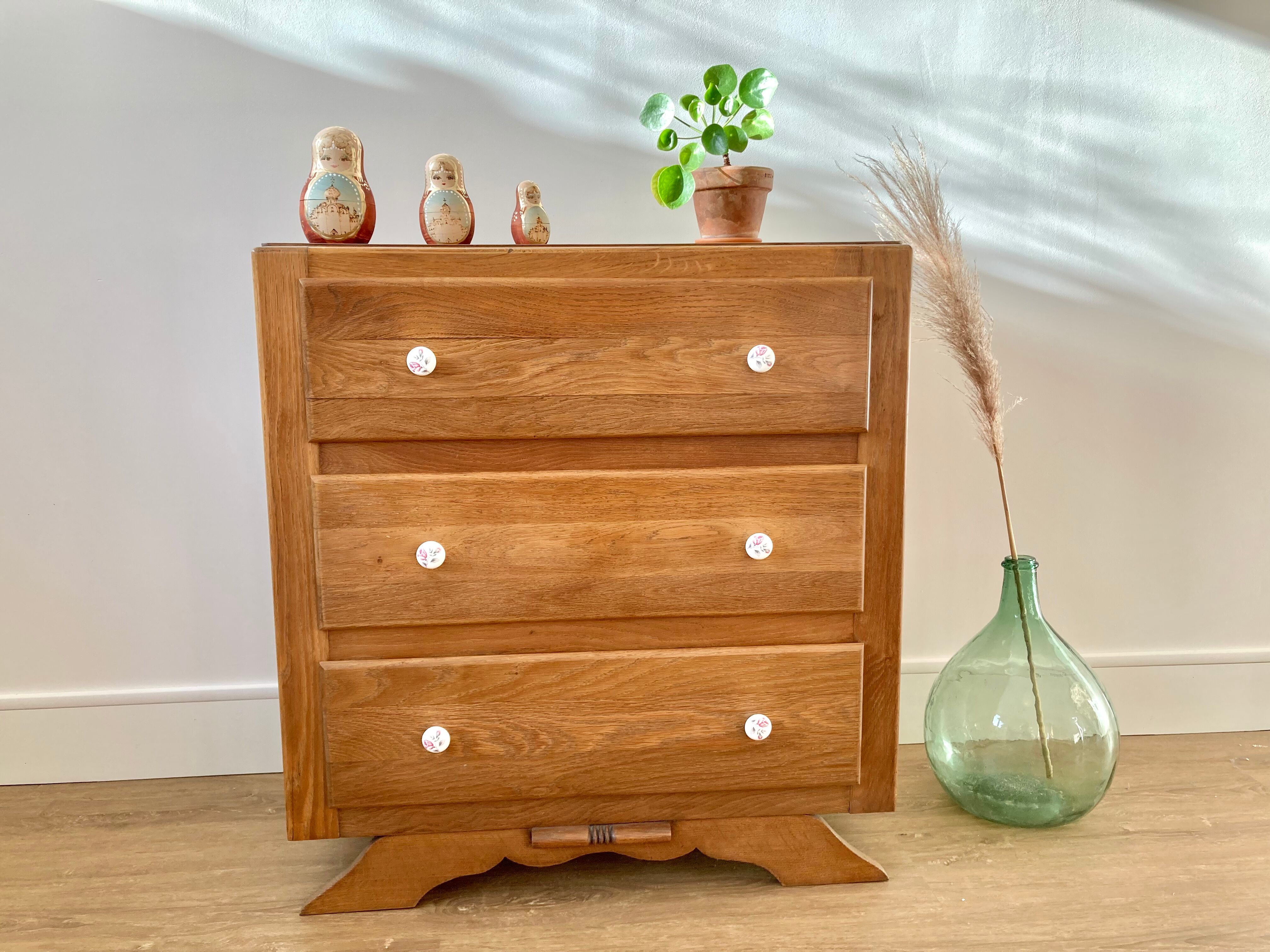 Art Deco style chest of drawers
