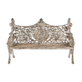 Banc en fonte sculptée et bois à patine blanche