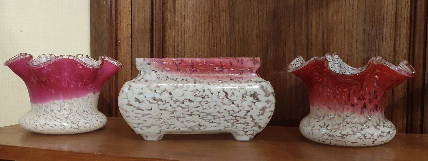 Old planter set and 2 Clichy glass vases