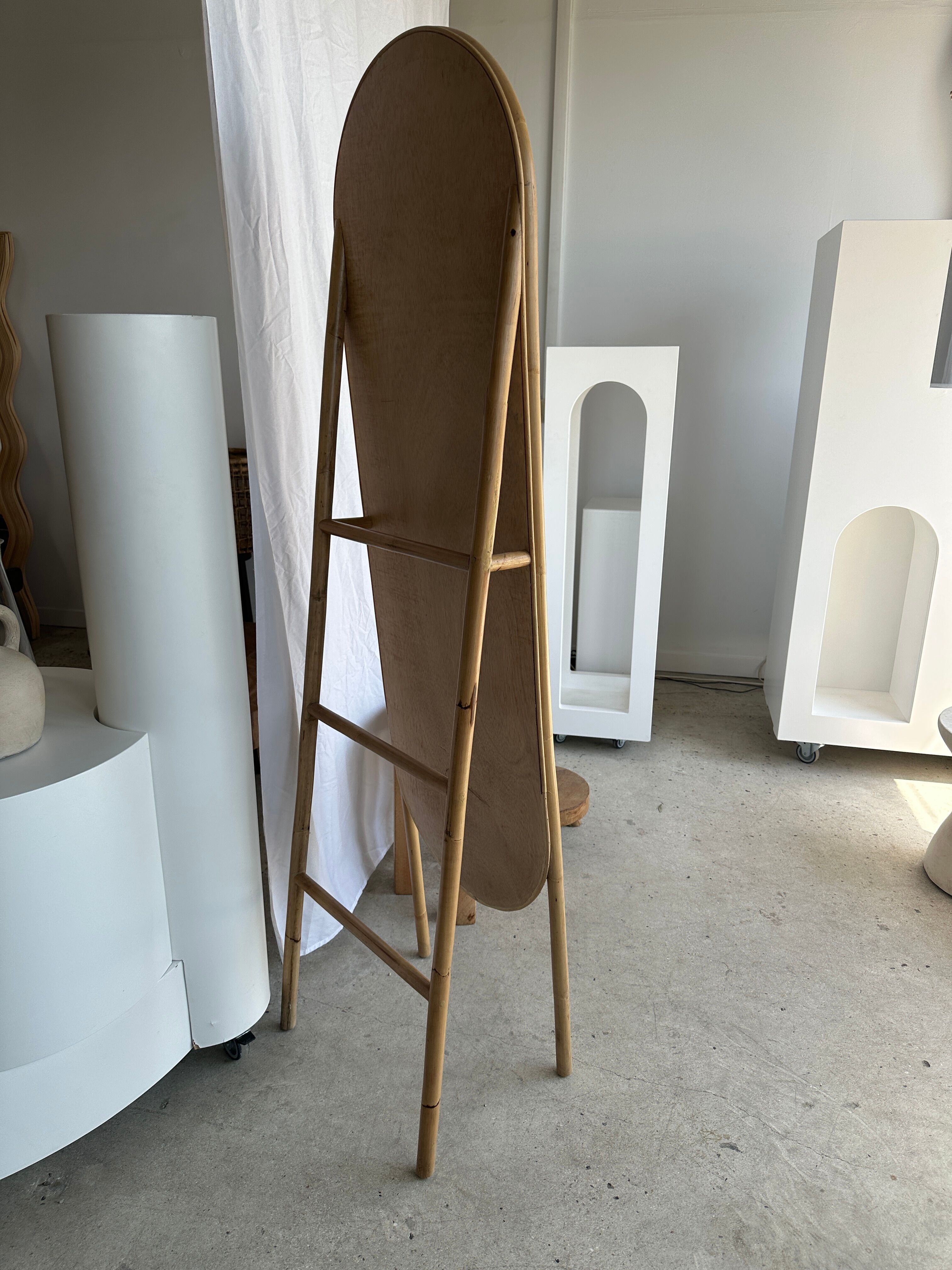 Floor mirror in bamboo and rattan H:1m80