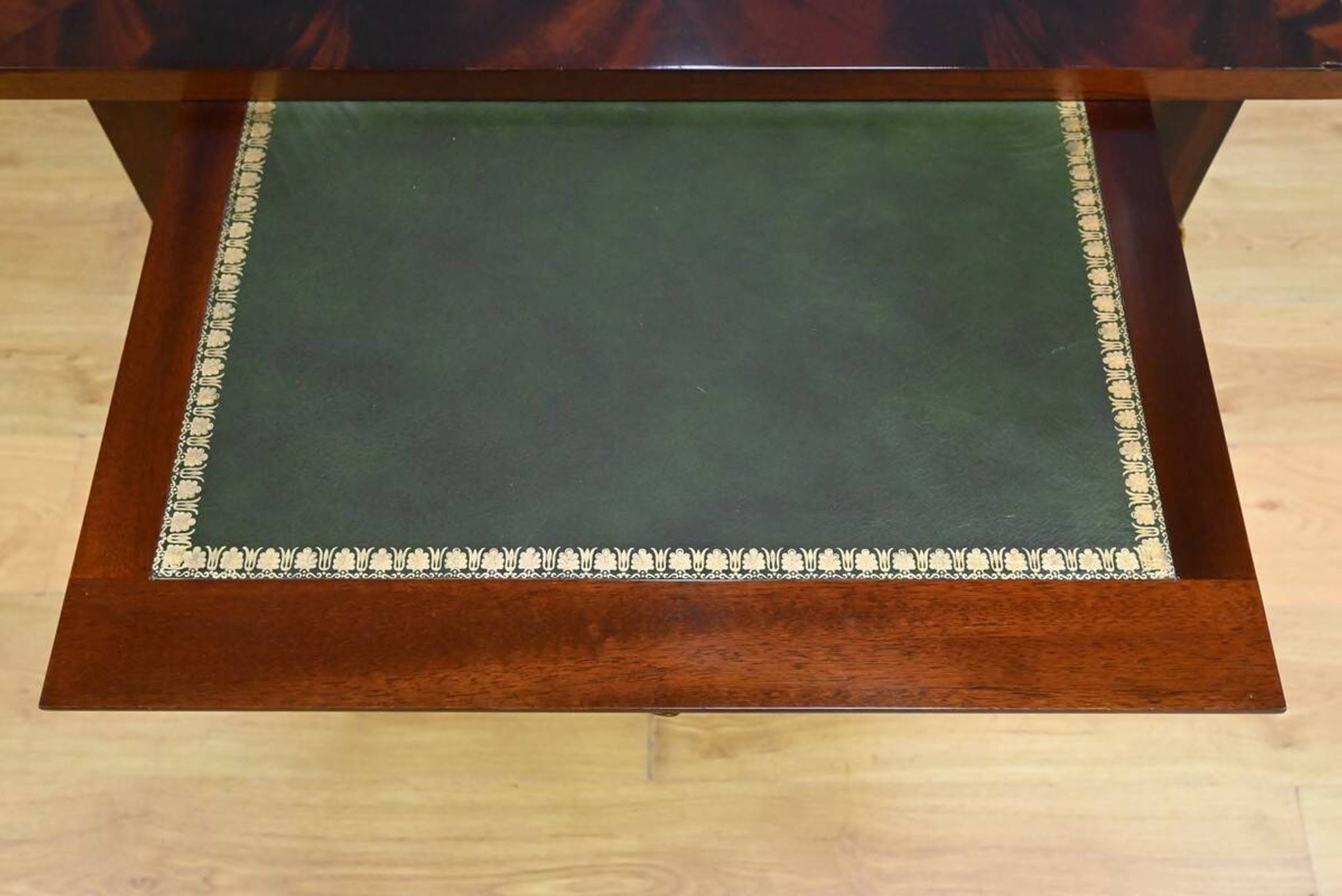 Bureau en Acajou, style Retour d’Égypte – XXe