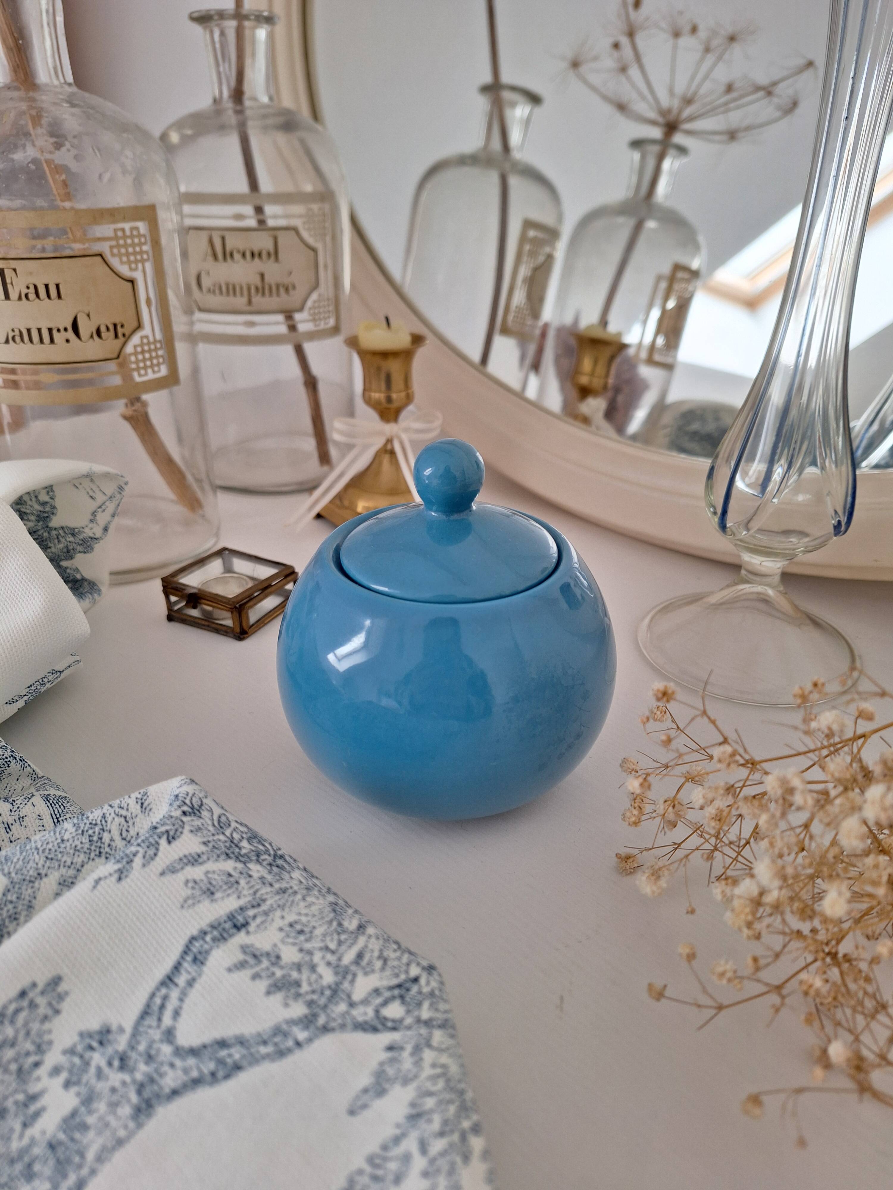 Ceramic pot / Sugar bowl / Blue sweet jar