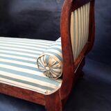 Walnut recamier bench Napoleon III daybed mid-nineteenth century