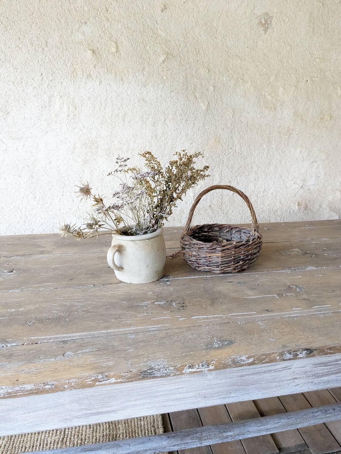 Large farm table for 10 people