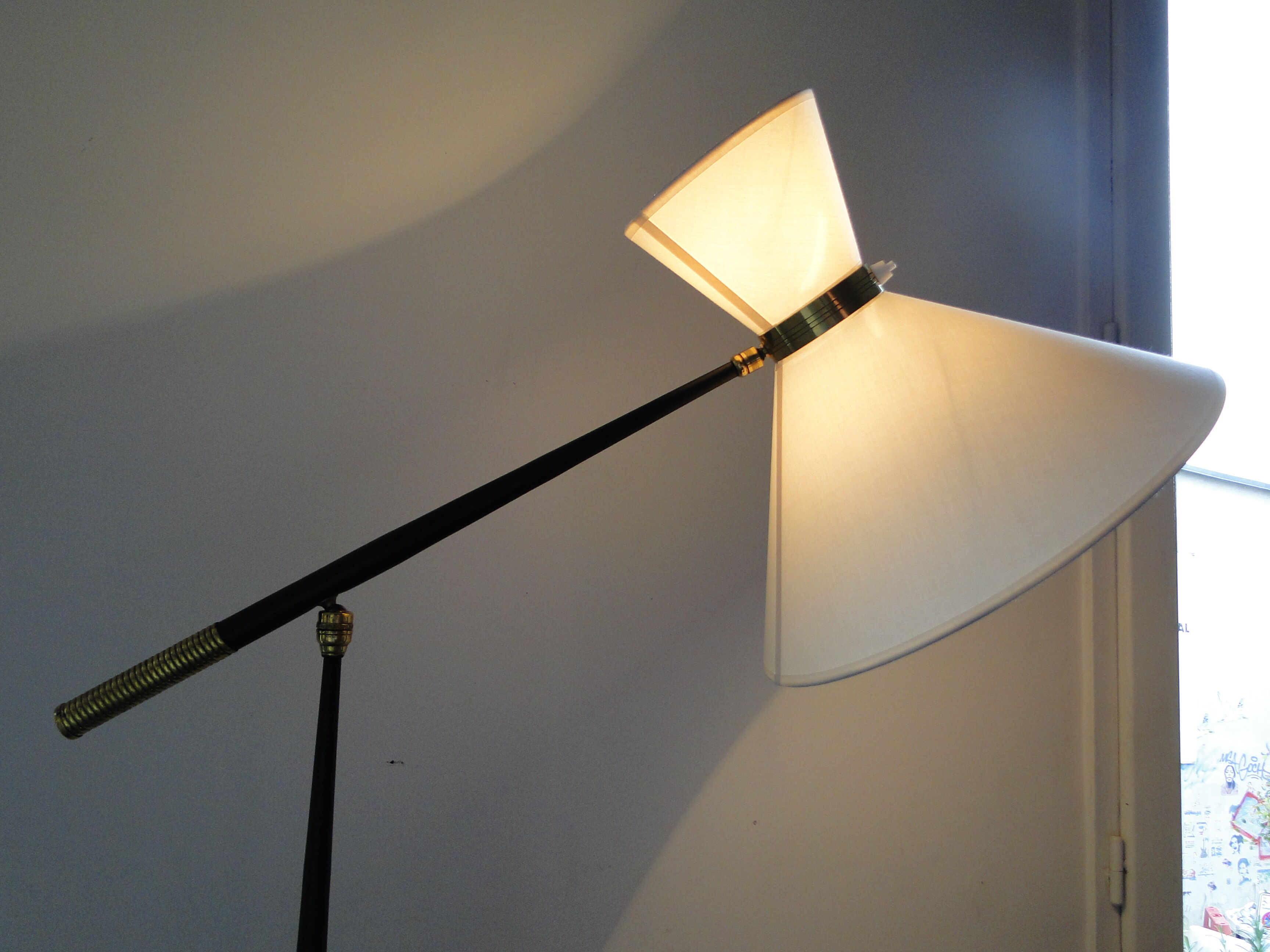 Lampadaire diabolo vintage lunel 1950