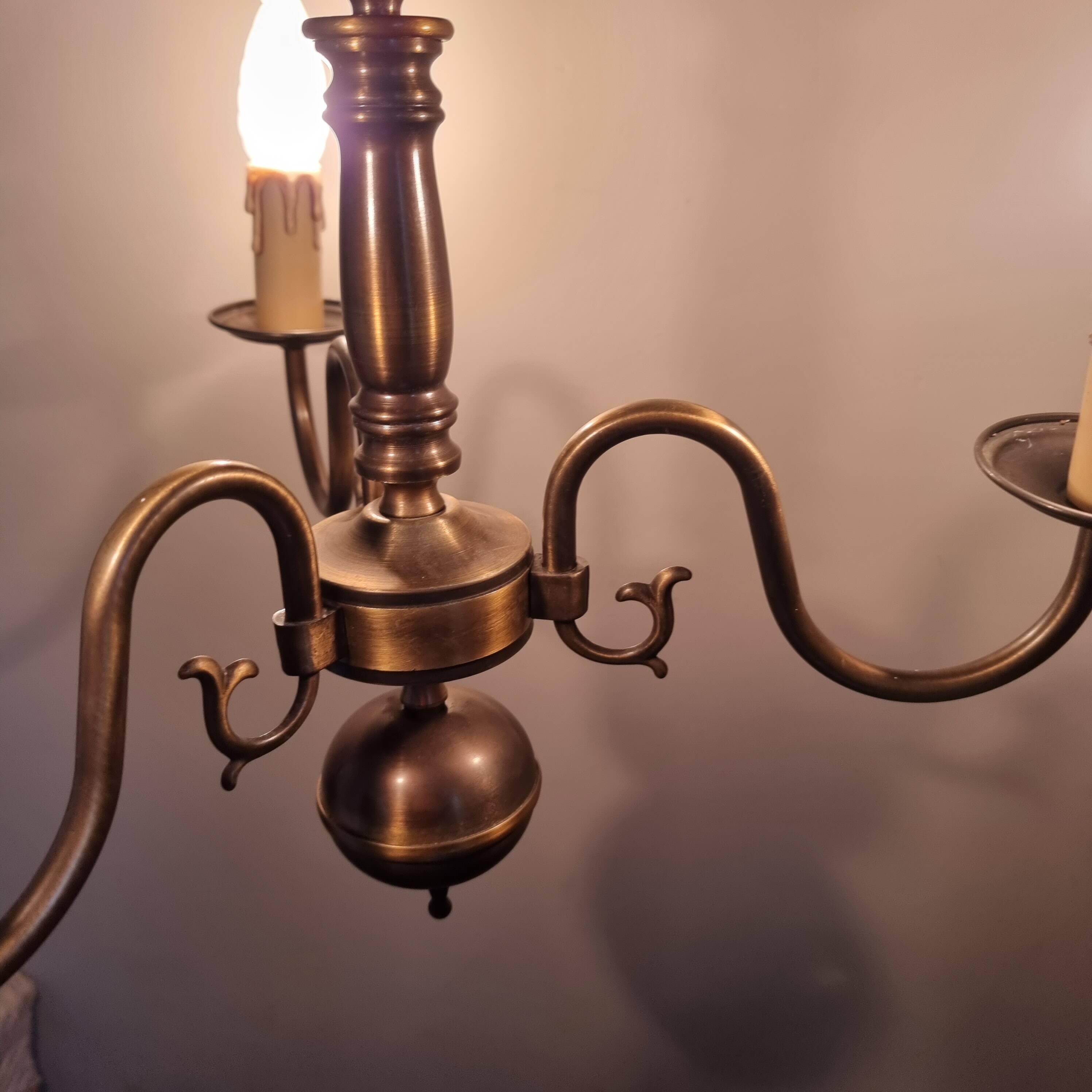 Classic Dutch style brass lamp in golden bronze color