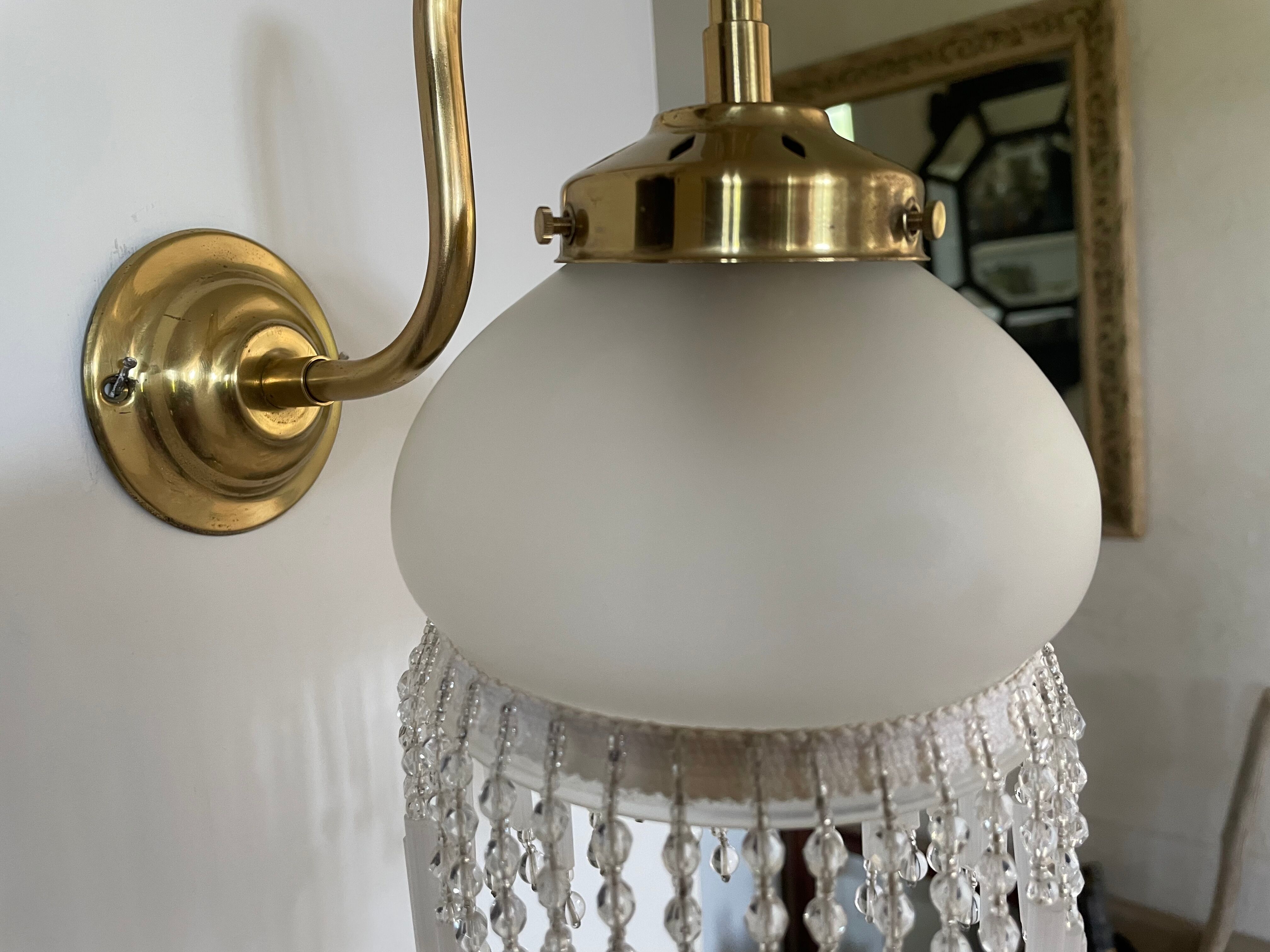 Vintage brass gooseneck wall lamp