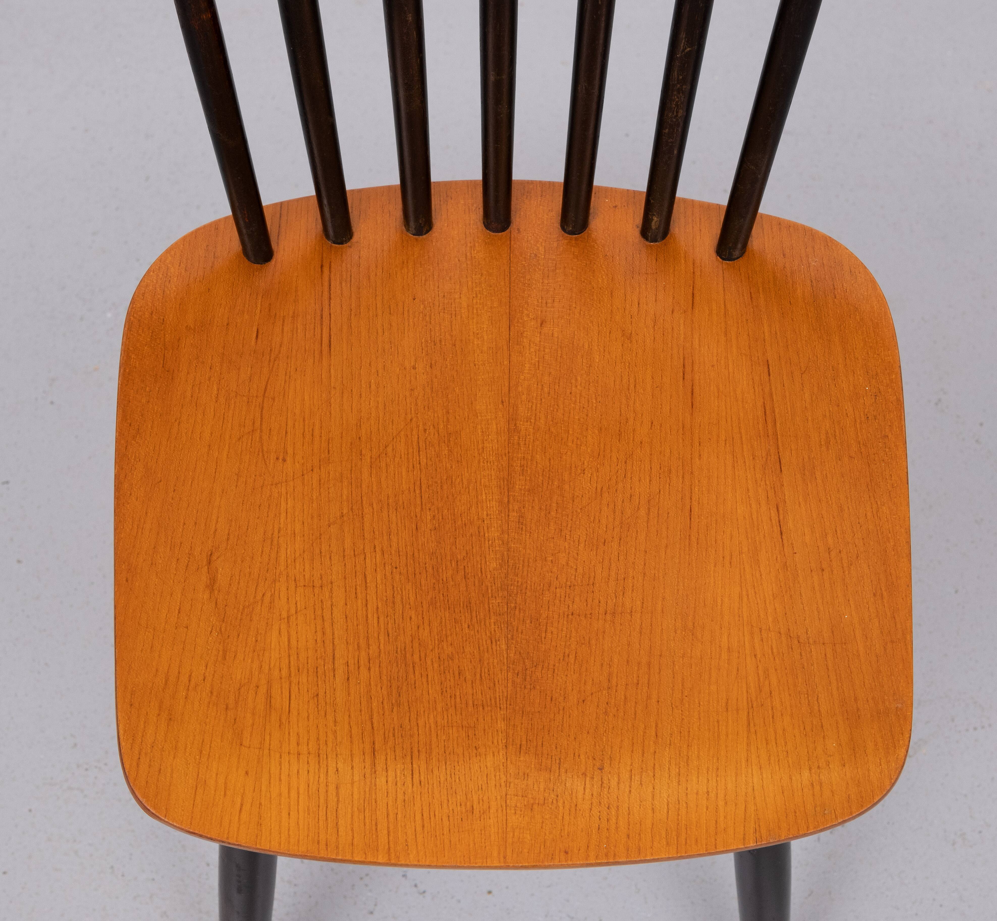 Set of 4 spindle back dining chairs 1960s holland