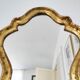 Miroir en bois doré 34 x 26 cm
