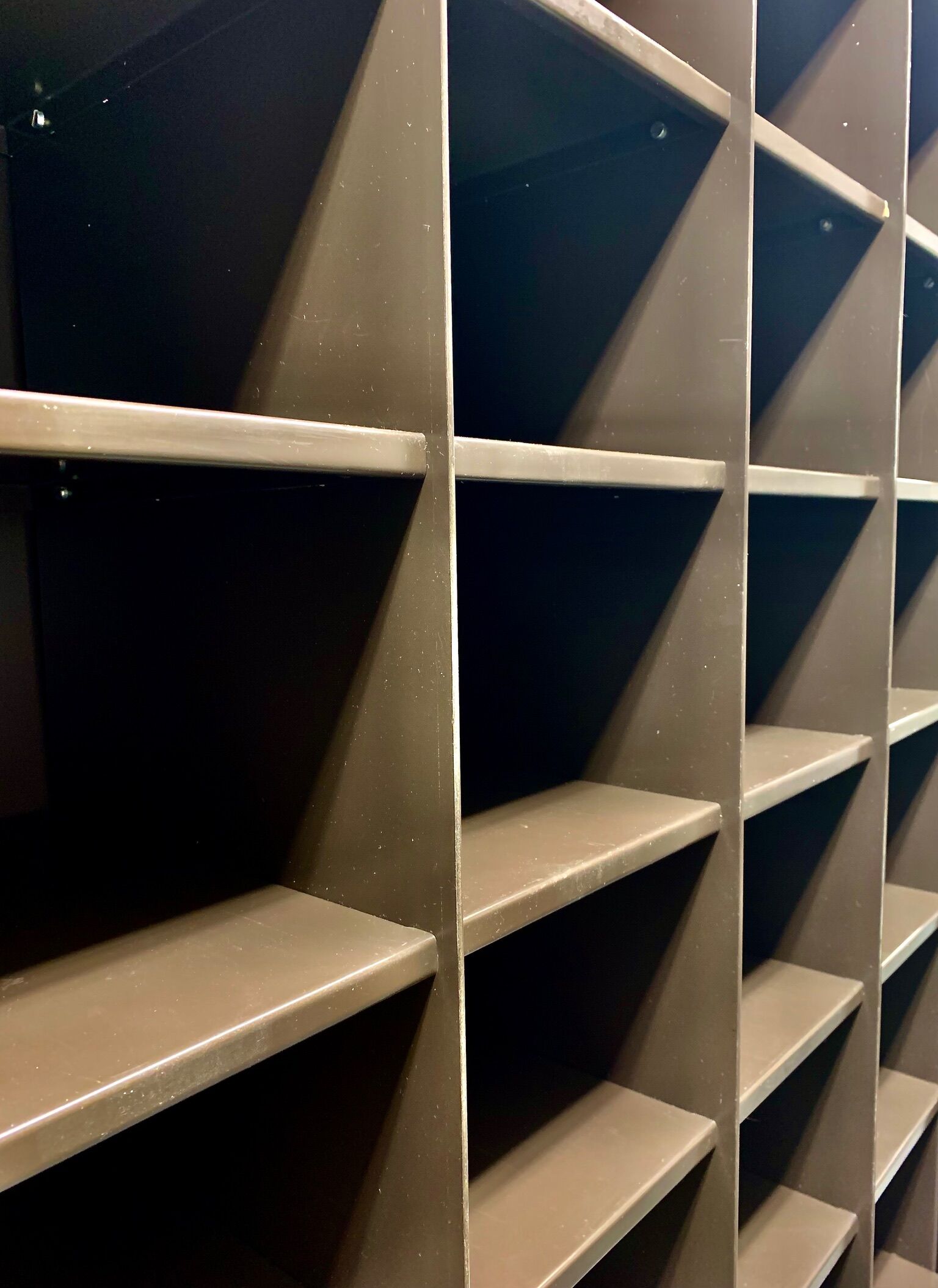 Industrial storage cabinet