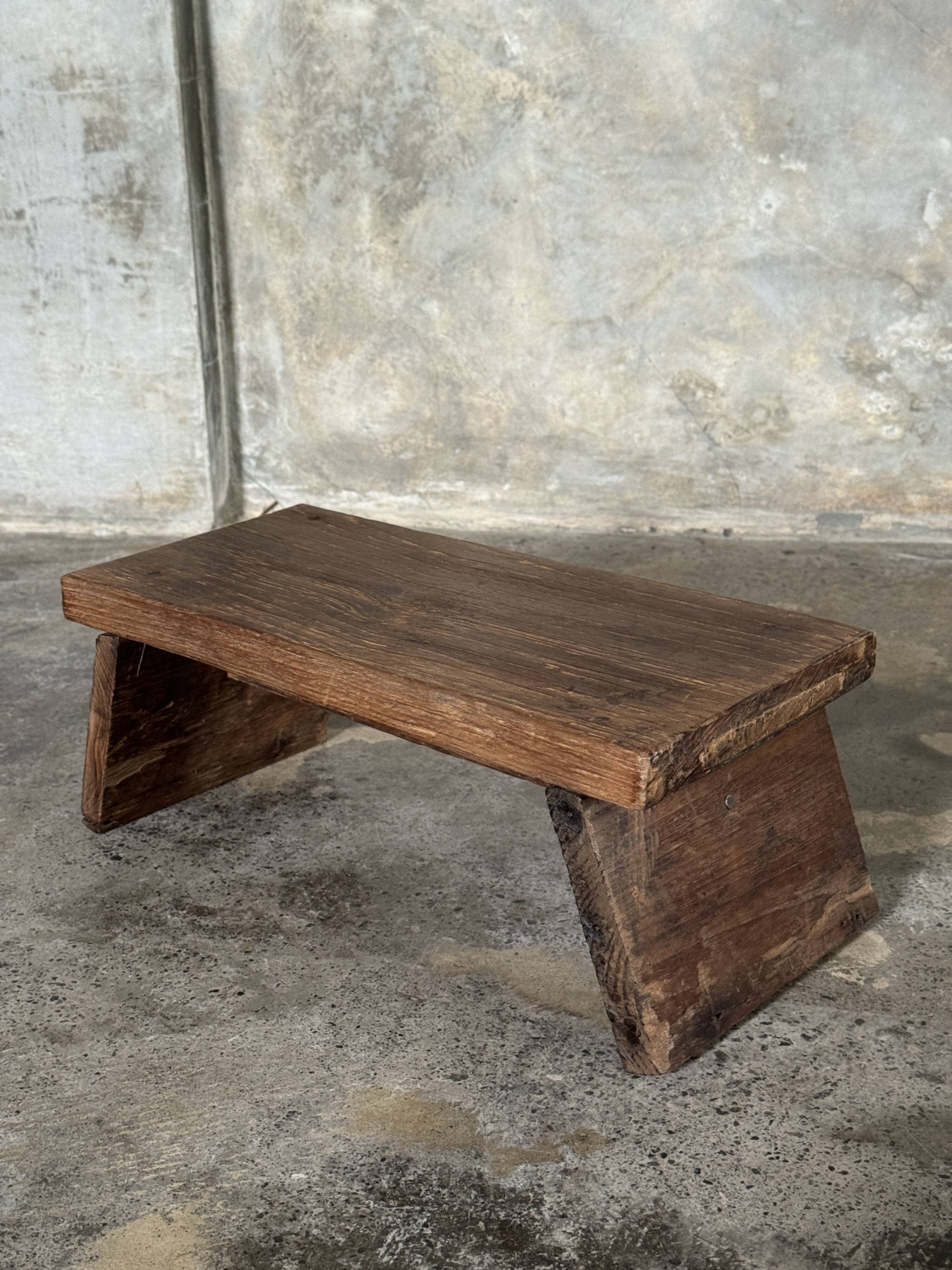 Small low bench in old teak from Indonesia H16 L39