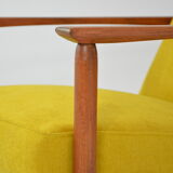 Yellow armchair M