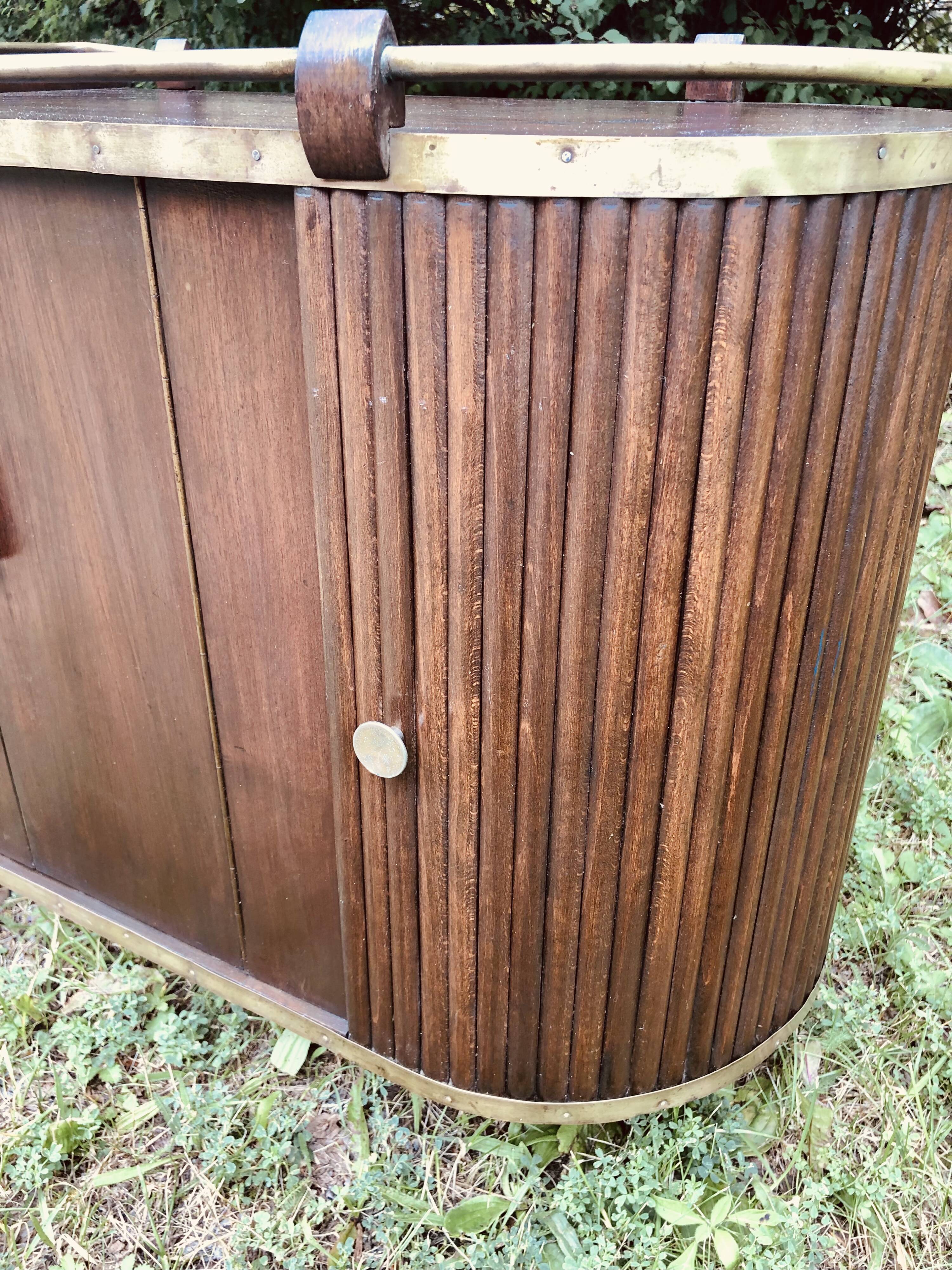 Bar furniture on wheels