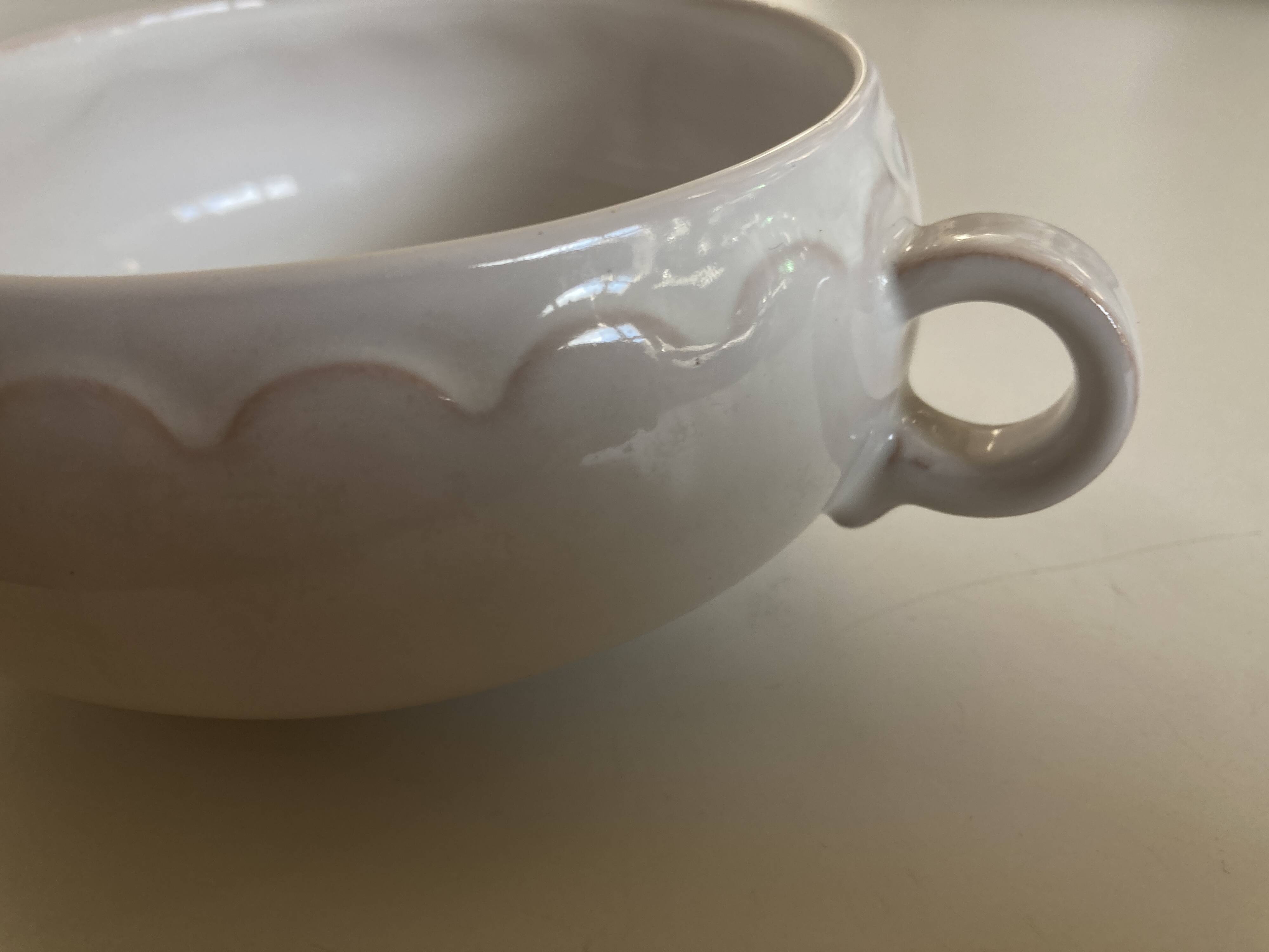 Set of 10 hollow Festons ear bowls by Pierre Motton for Gien 1970