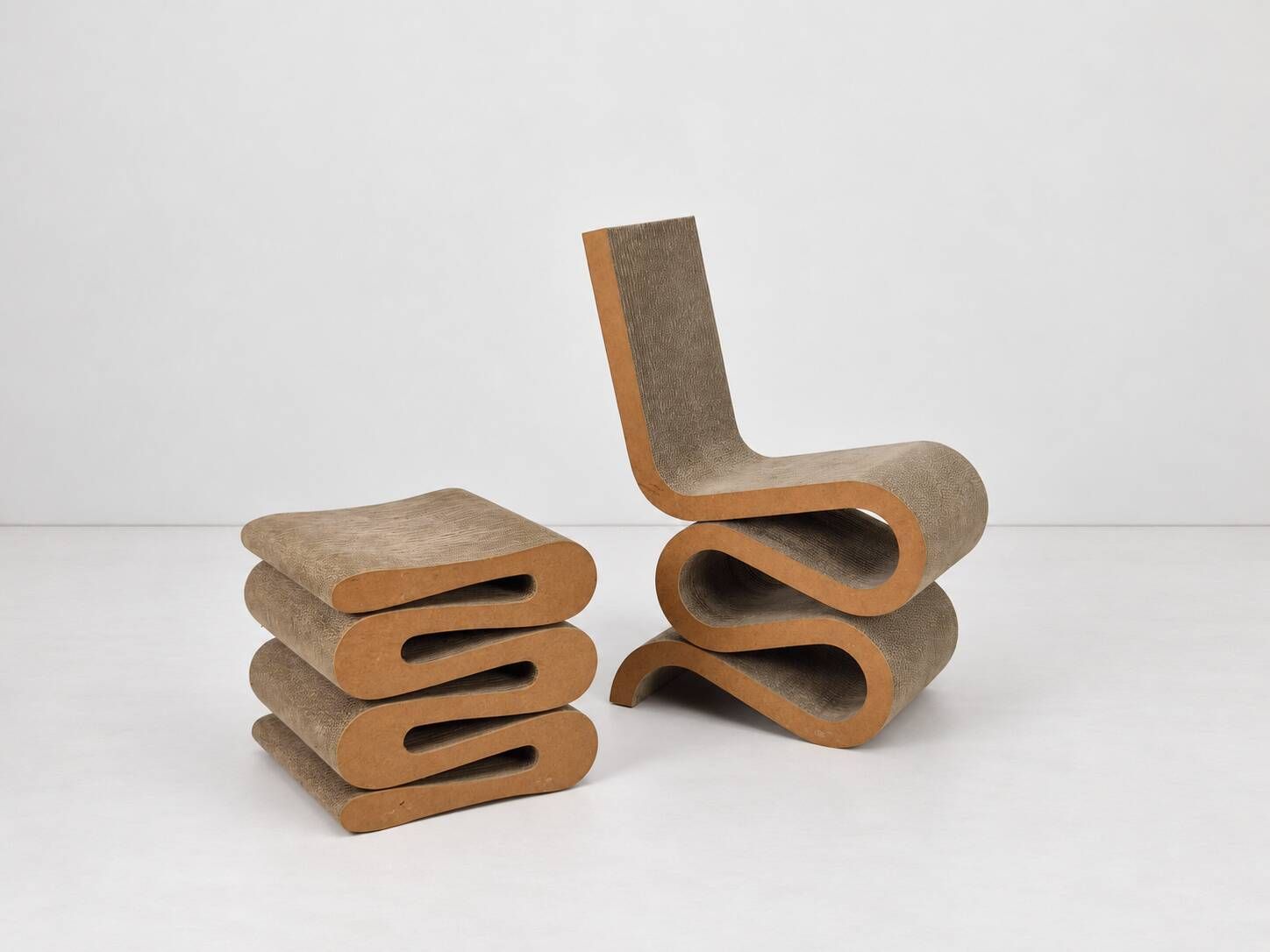 Chaise Wiggle Easy Edges avec tabouret par Frank Gehry pour Vitra