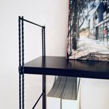 Metal string shelf