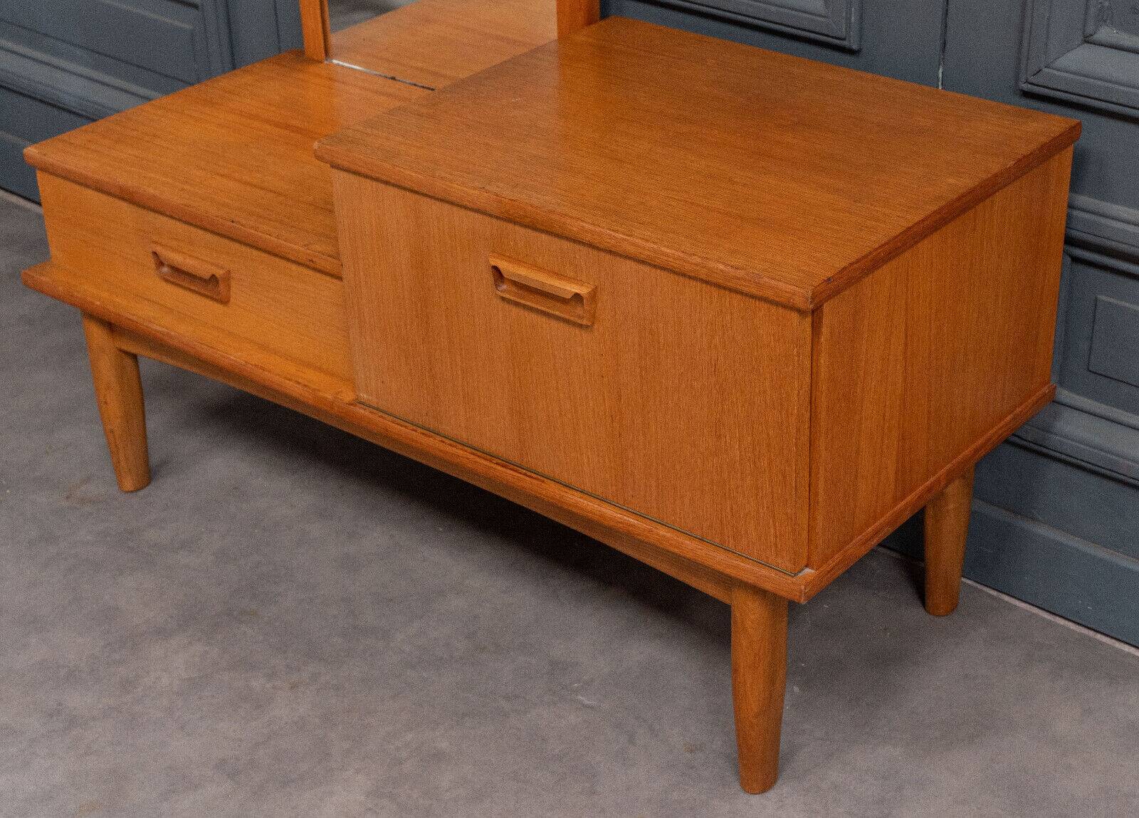 Scandinavian teak dressing table 1960 a mirror a drawer a lid